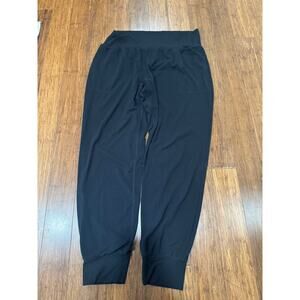 Athleta Salutation Jogger in Powervita XLT Black
